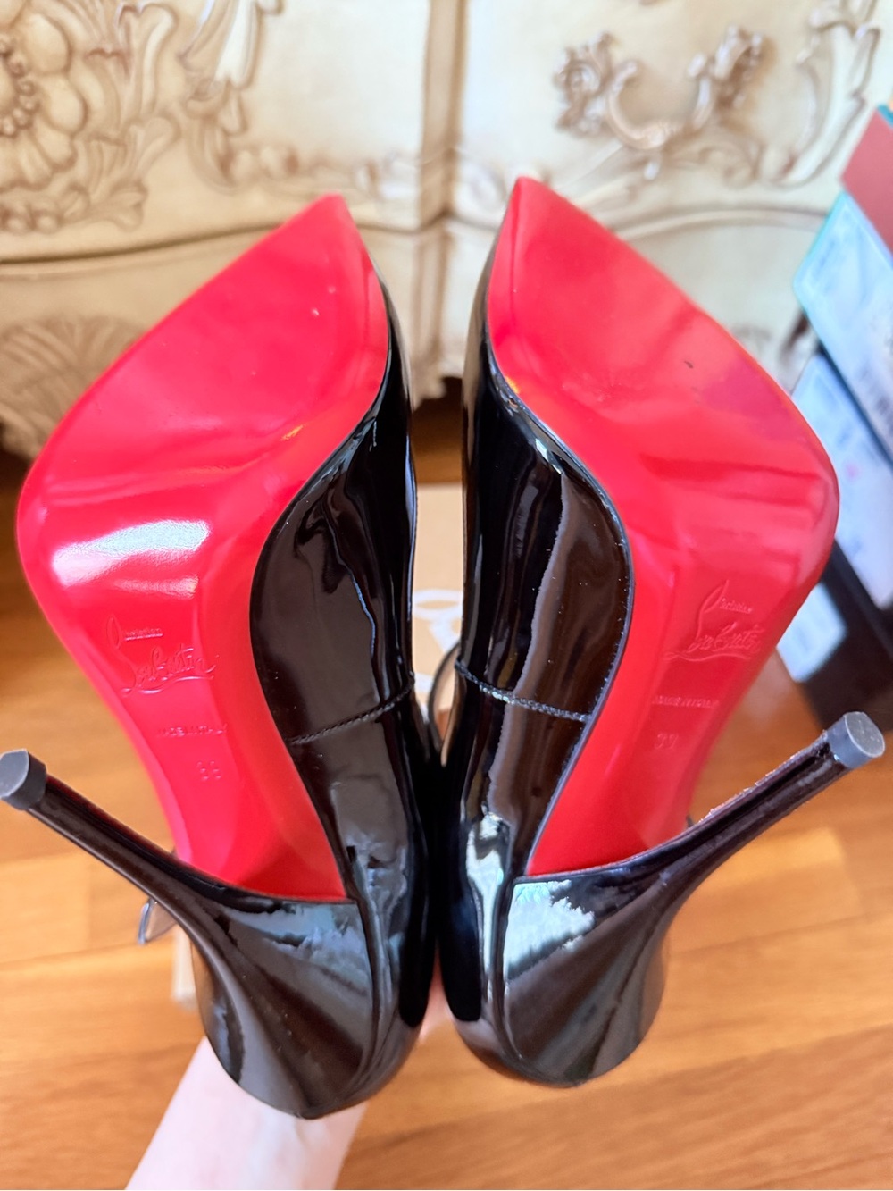 Christian Louboutin Black Patent Mary Jane Pointed Pumps size 39 - Picture 3 of 7